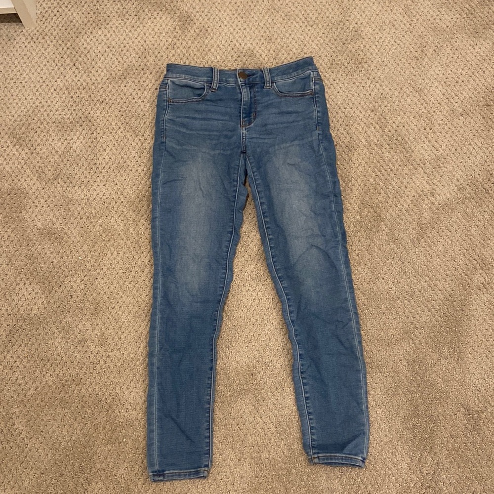 American Eagle jeans size 2 short super stretch